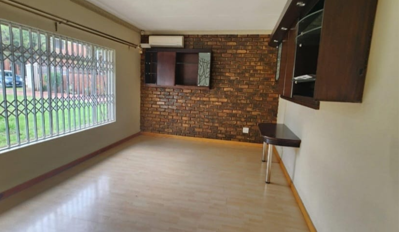 4 Bedroom Property for Sale in Erasmia Gauteng
