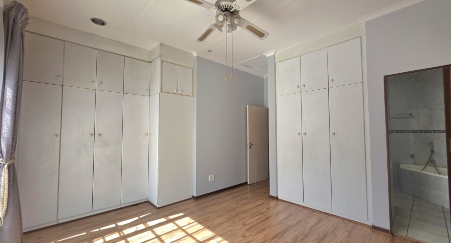 3 Bedroom Property for Sale in Eldo Glen Gauteng