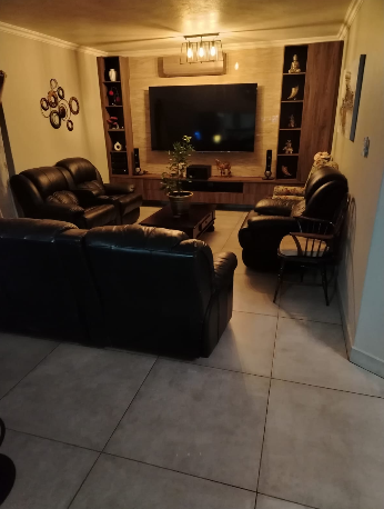 4 Bedroom Property for Sale in Laudium Gauteng