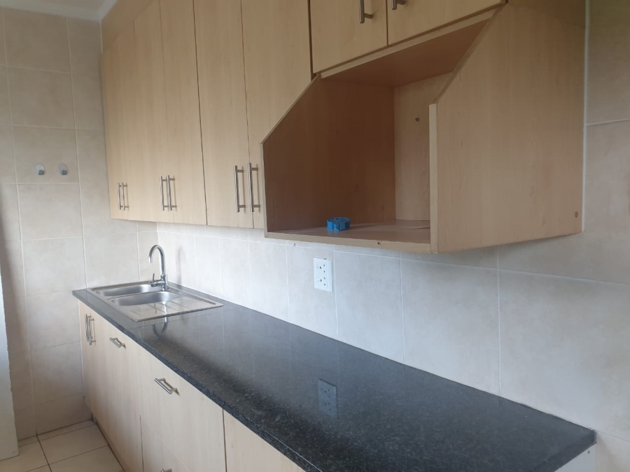 2 Bedroom Property for Sale in Orchards Gauteng