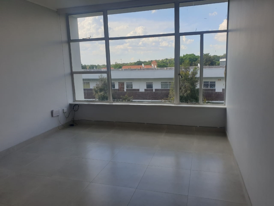 2 Bedroom Property for Sale in Orchards Gauteng