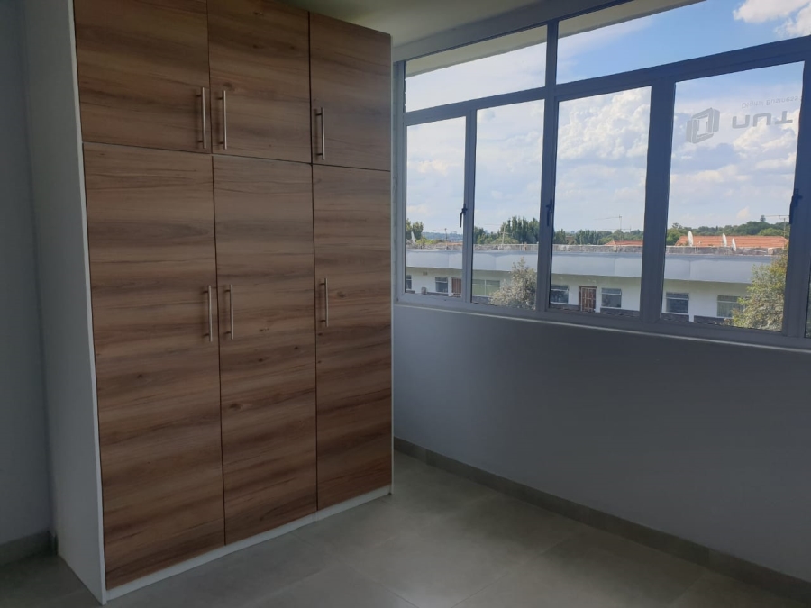 2 Bedroom Property for Sale in Orchards Gauteng