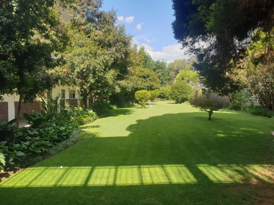 2 Bedroom Property for Sale in Orchards Gauteng