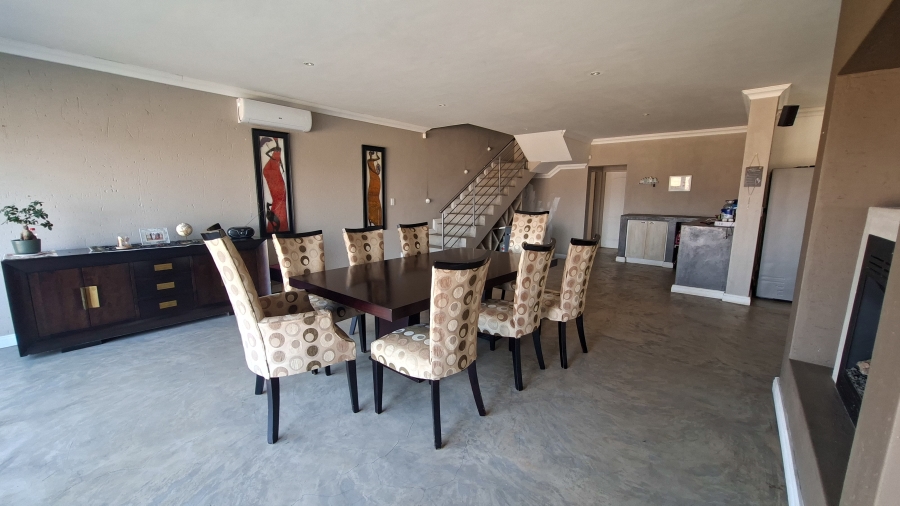 4 Bedroom Property for Sale in Summer Place Estate Gauteng