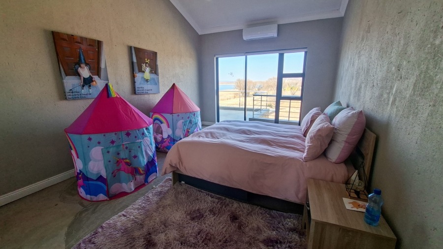 4 Bedroom Property for Sale in Summer Place Estate Gauteng