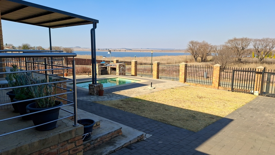 4 Bedroom Property for Sale in Summer Place Estate Gauteng