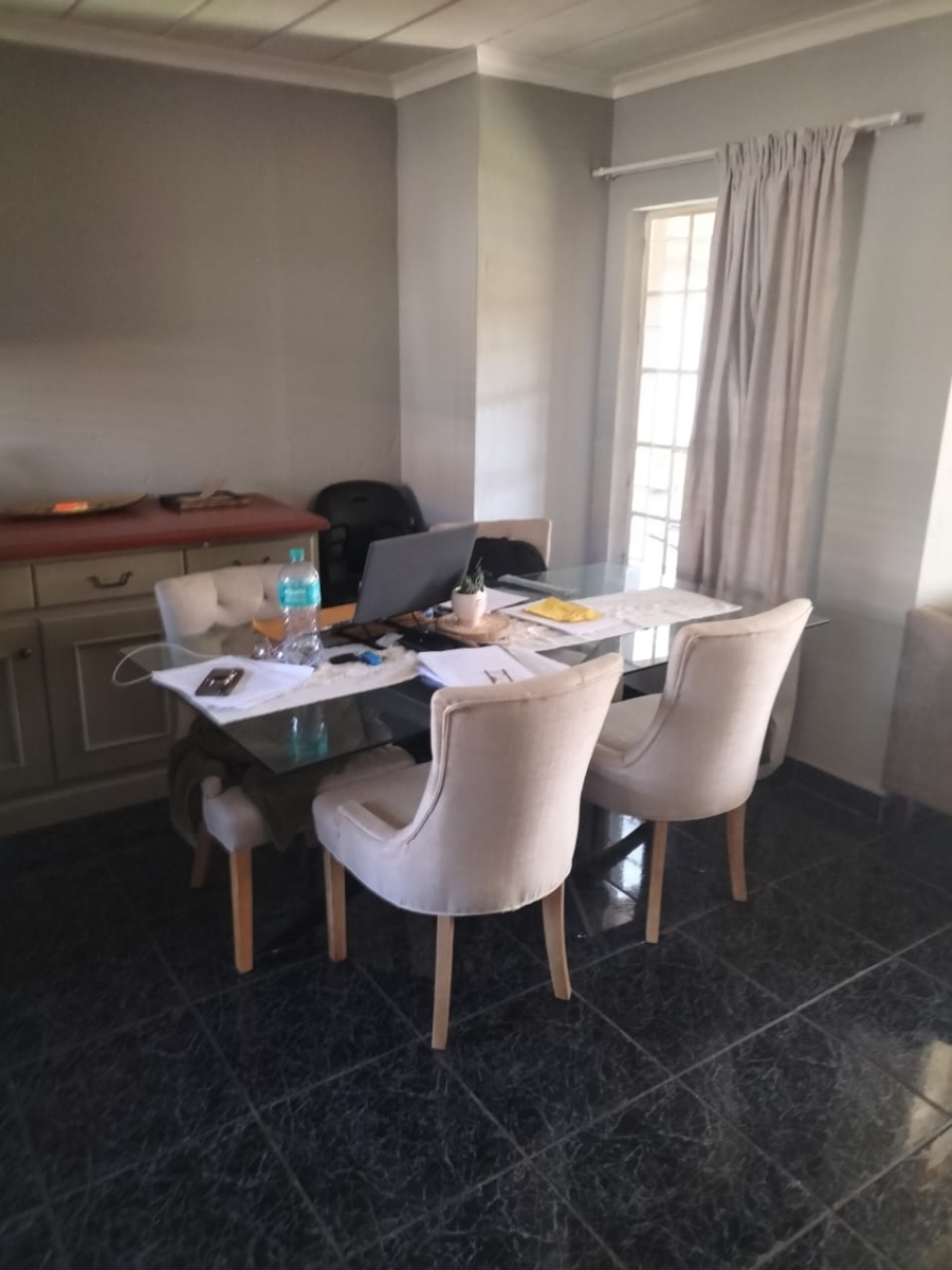 To Let 3 Bedroom Property for Rent in Isandovale Gauteng