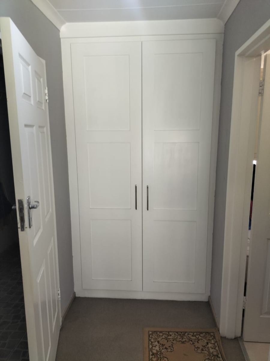 To Let 3 Bedroom Property for Rent in Isandovale Gauteng