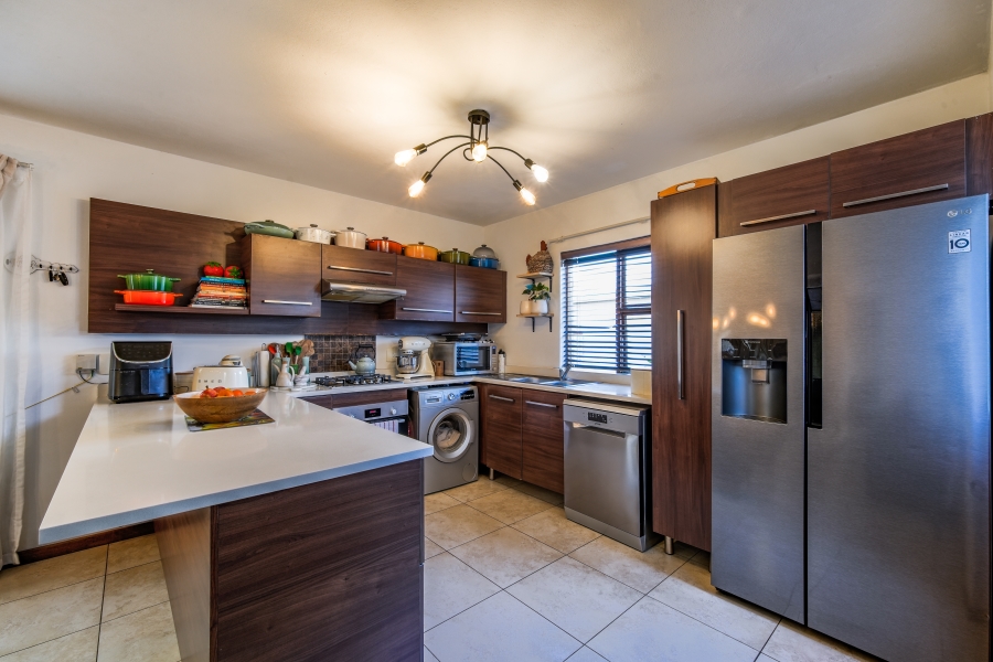 3 Bedroom Property for Sale in Country View Estate Gauteng