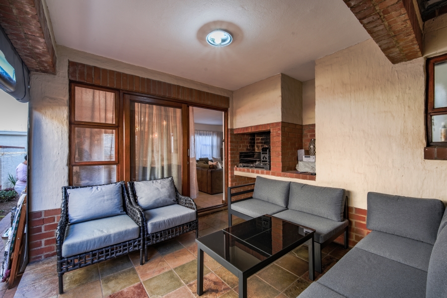 3 Bedroom Property for Sale in Country View Estate Gauteng