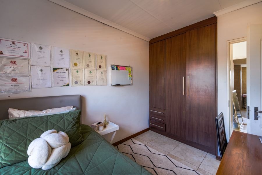 3 Bedroom Property for Sale in Country View Estate Gauteng