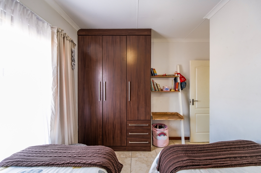 3 Bedroom Property for Sale in Country View Estate Gauteng