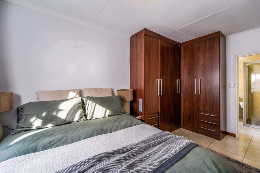 3 Bedroom Property for Sale in Country View Estate Gauteng