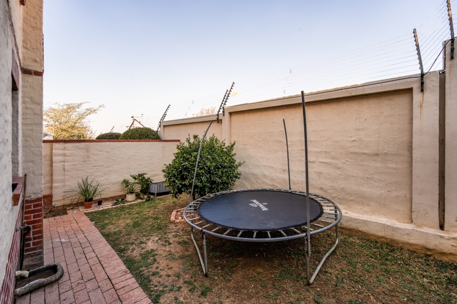 3 Bedroom Property for Sale in Country View Estate Gauteng