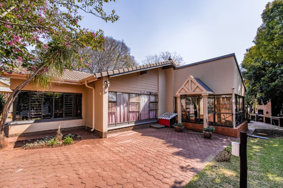 4 Bedroom Property for Sale in Meyerspark Gauteng