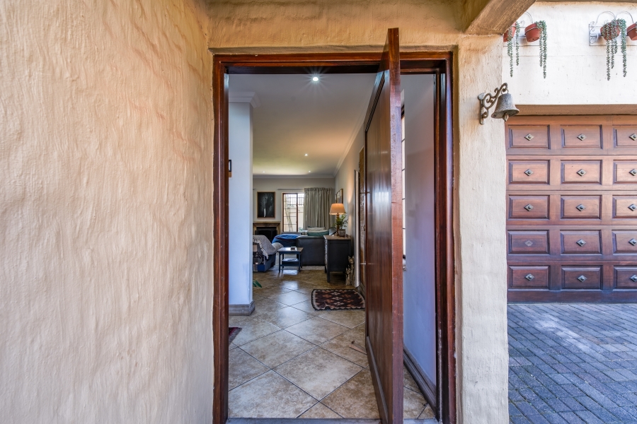 3 Bedroom Property for Sale in The Wilds Gauteng