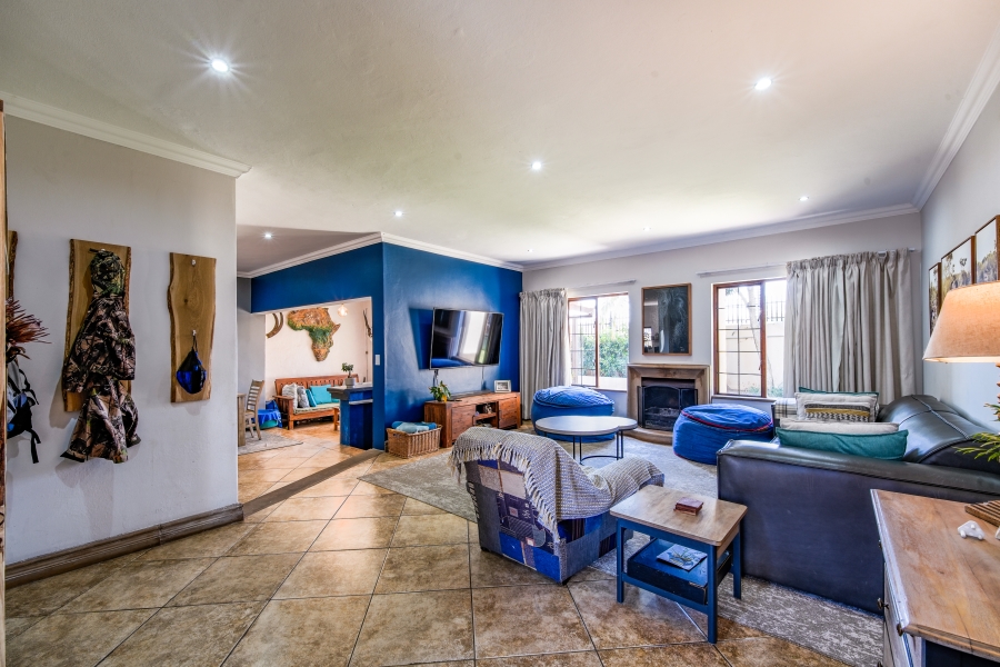 3 Bedroom Property for Sale in The Wilds Gauteng