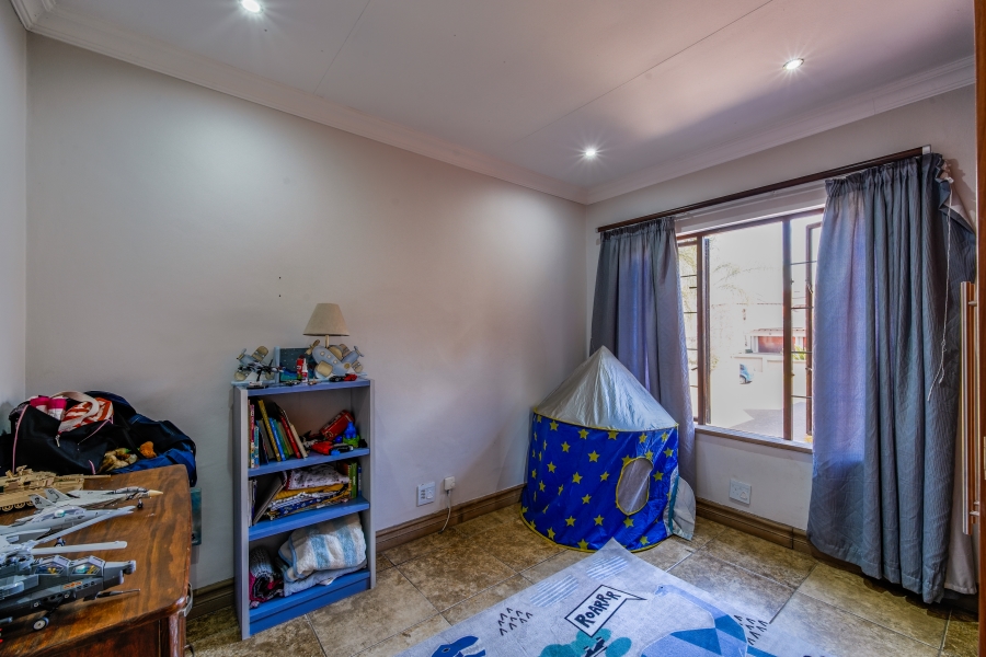 3 Bedroom Property for Sale in The Wilds Gauteng