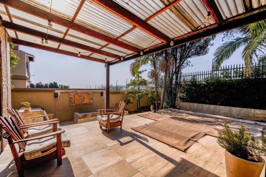 3 Bedroom Property for Sale in The Wilds Gauteng