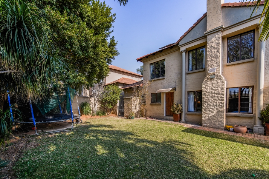 3 Bedroom Property for Sale in The Wilds Gauteng