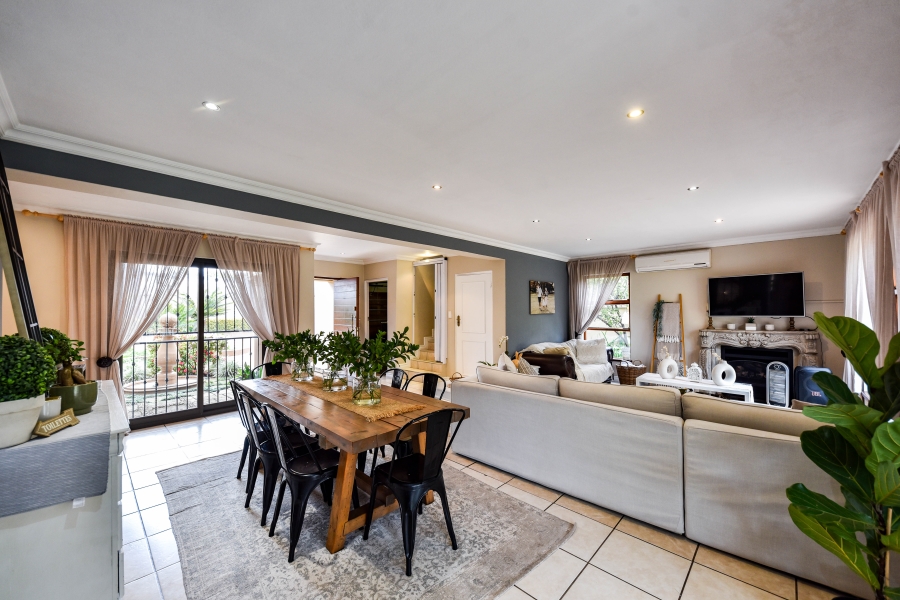 3 Bedroom Property for Sale in Moreleta Park Gauteng