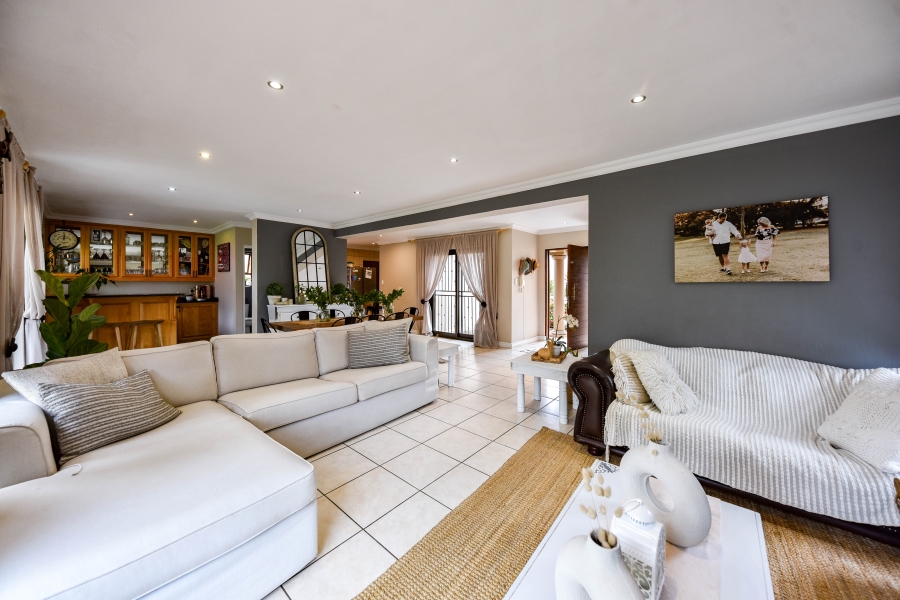 3 Bedroom Property for Sale in Moreleta Park Gauteng