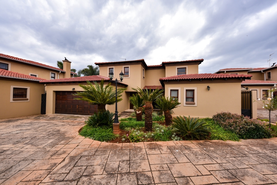 3 Bedroom Property for Sale in Moreleta Park Gauteng