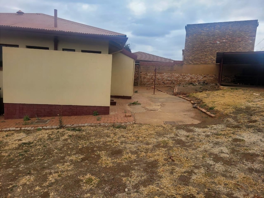 3 Bedroom Property for Sale in Kwaggasrand Gauteng