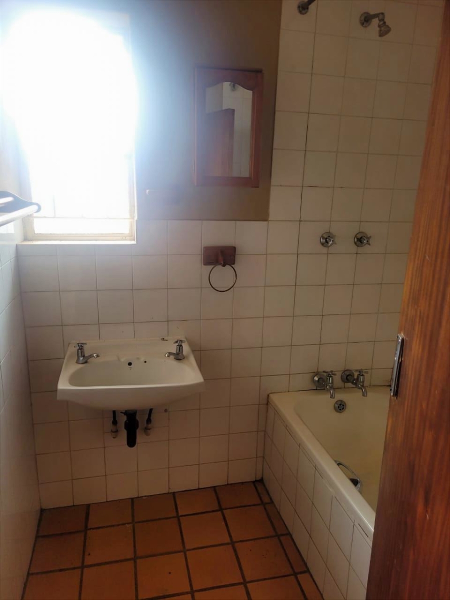 3 Bedroom Property for Sale in Kwaggasrand Gauteng