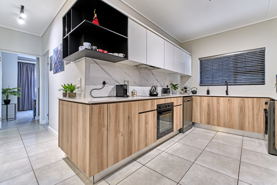 3 Bedroom Property for Sale in Waterfall Gauteng