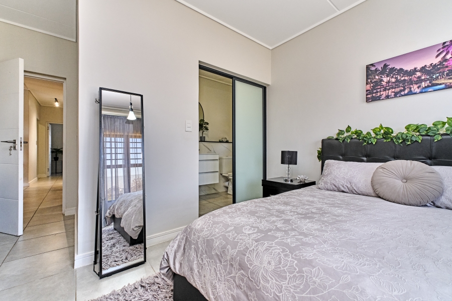 3 Bedroom Property for Sale in Waterfall Gauteng
