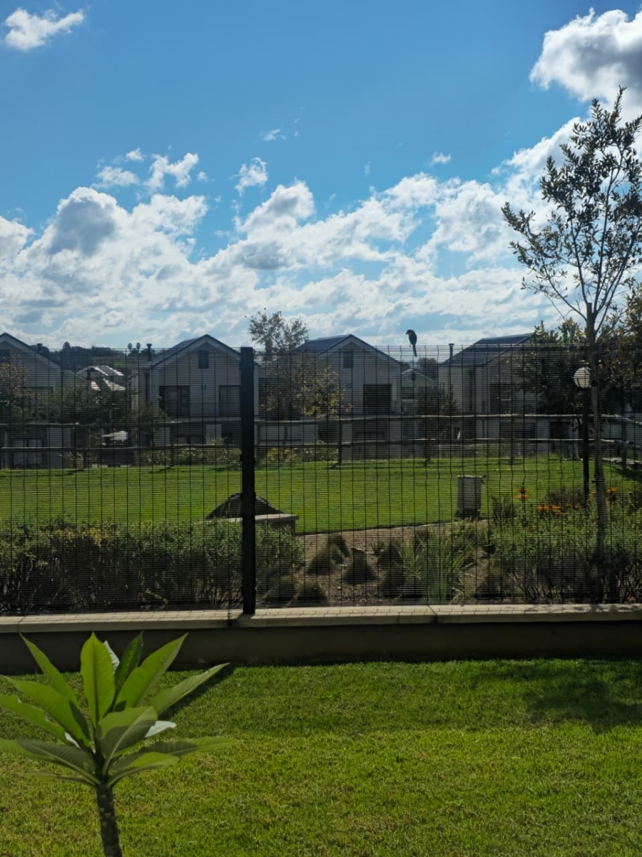 3 Bedroom Property for Sale in Waterfall Gauteng