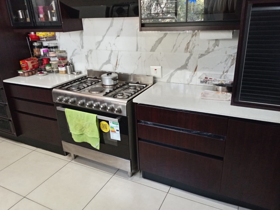 4 Bedroom Property for Sale in Brackenhurst Gauteng
