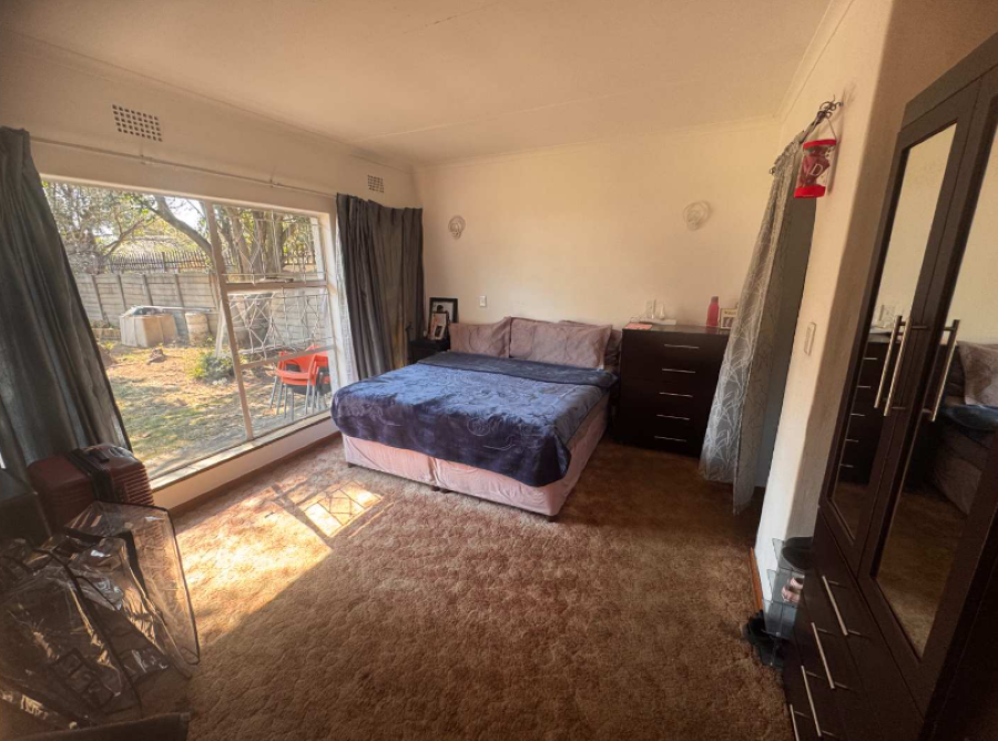 4 Bedroom Property for Sale in Brackenhurst Gauteng