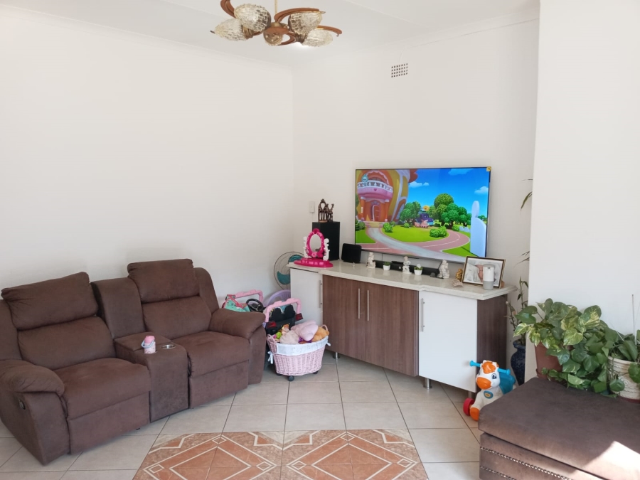 4 Bedroom Property for Sale in Brackenhurst Gauteng