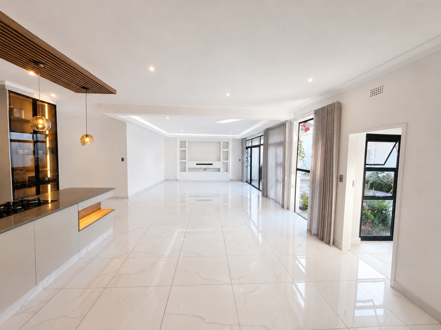 To Let 3 Bedroom Property for Rent in Morningside Gauteng