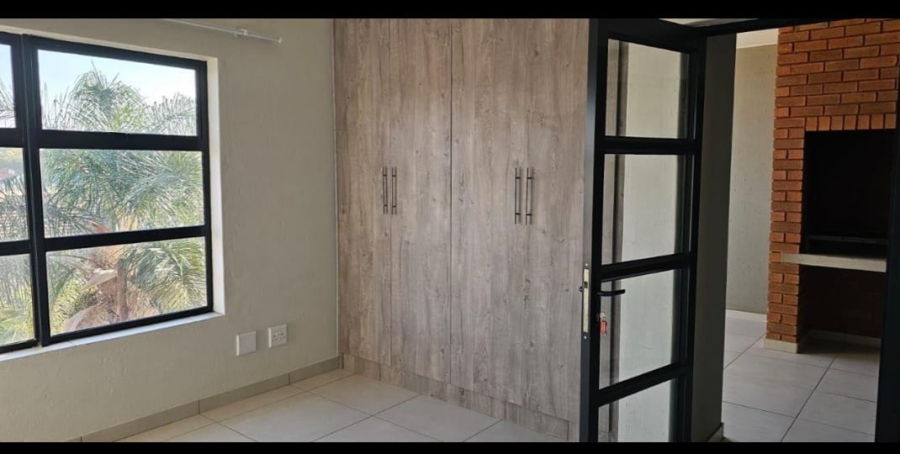 To Let 3 Bedroom Property for Rent in Bartlett Gauteng