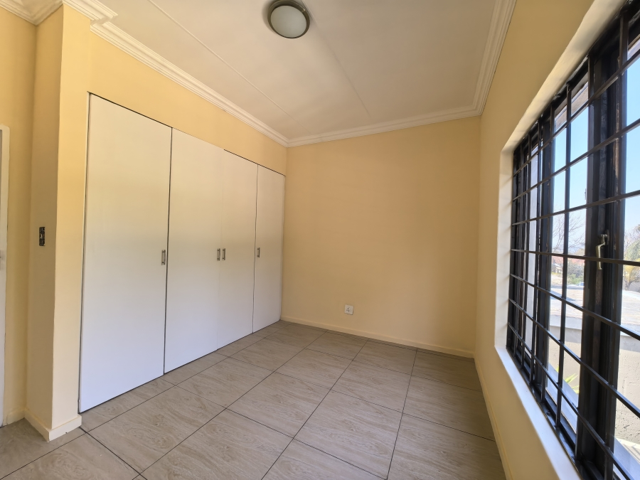 3 Bedroom Property for Sale in Sharonlea Gauteng