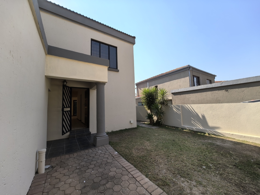 3 Bedroom Property for Sale in Sharonlea Gauteng