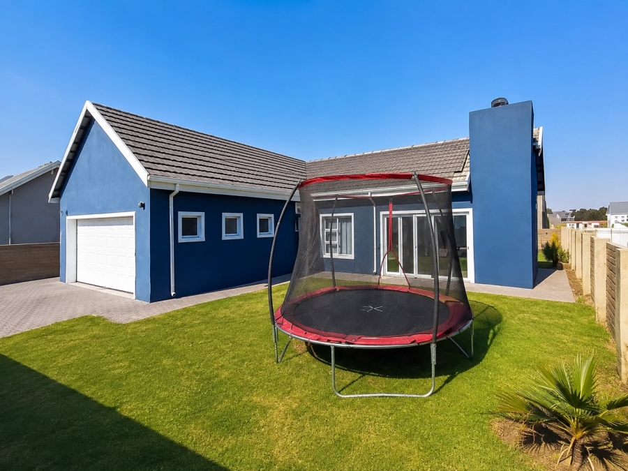 3 Bedroom Property for Sale in Riverspray Lifestyle Estate Gauteng