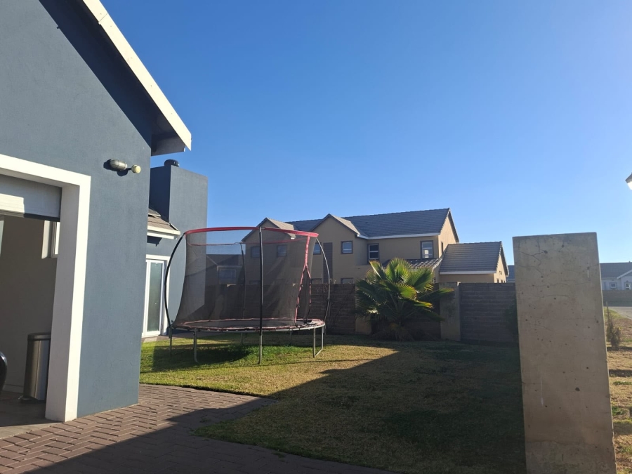 3 Bedroom Property for Sale in Riverspray Lifestyle Estate Gauteng