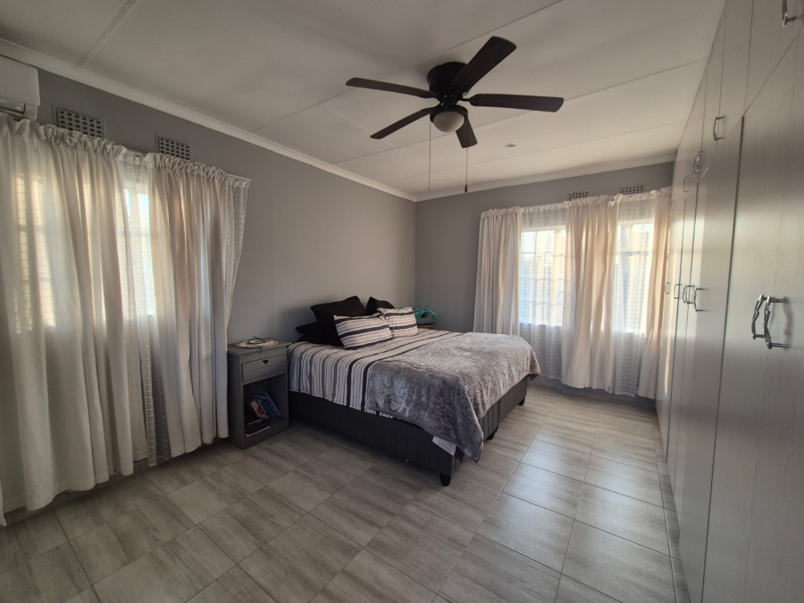 3 Bedroom Property for Sale in Vanderbijlpark SE 1 Gauteng