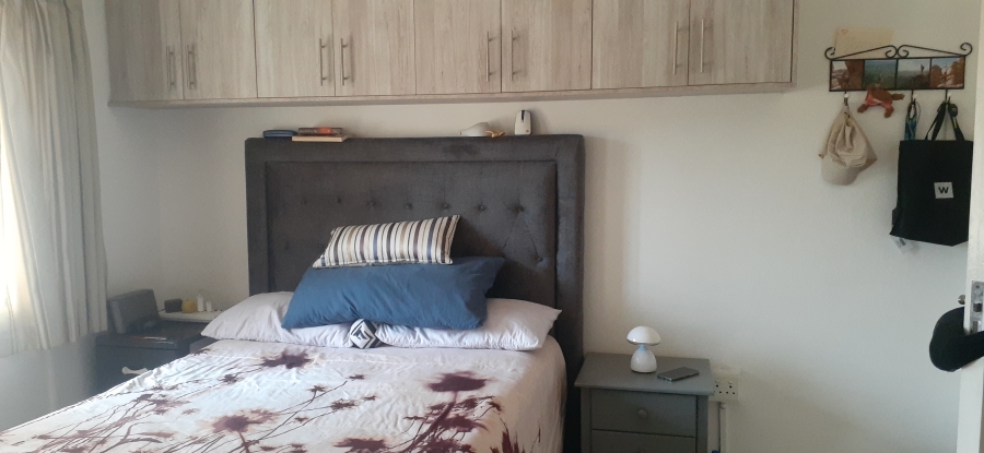 3 Bedroom Property for Sale in Waterval Estate Gauteng
