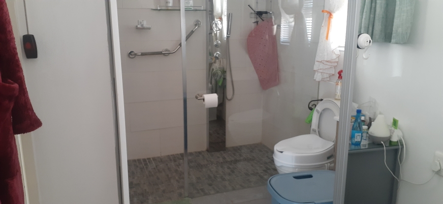 3 Bedroom Property for Sale in Waterval Estate Gauteng