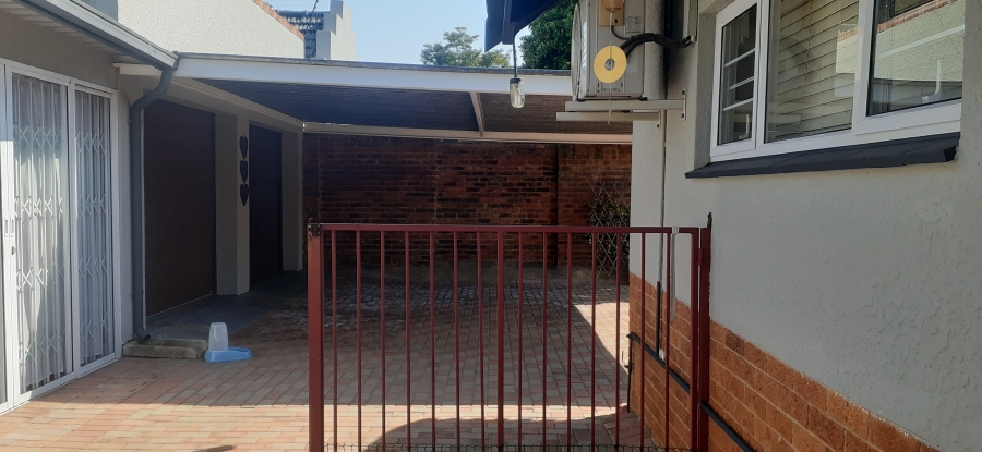 3 Bedroom Property for Sale in Waterval Estate Gauteng