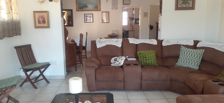 3 Bedroom Property for Sale in Waterval Estate Gauteng