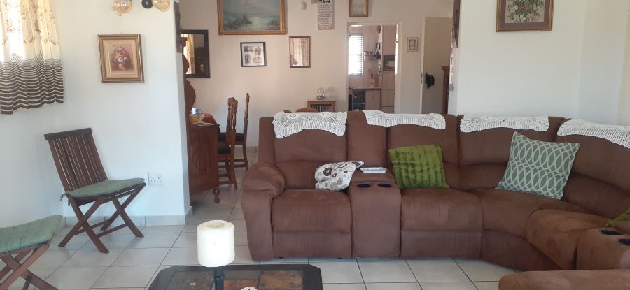 3 Bedroom Property for Sale in Waterval Estate Gauteng
