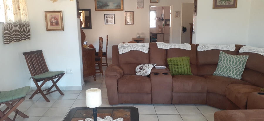 3 Bedroom Property for Sale in Waterval Estate Gauteng