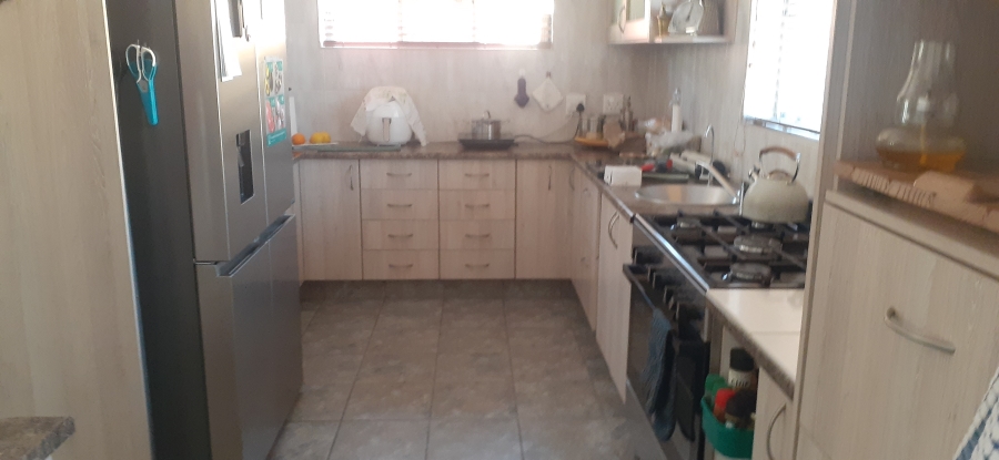3 Bedroom Property for Sale in Waterval Estate Gauteng