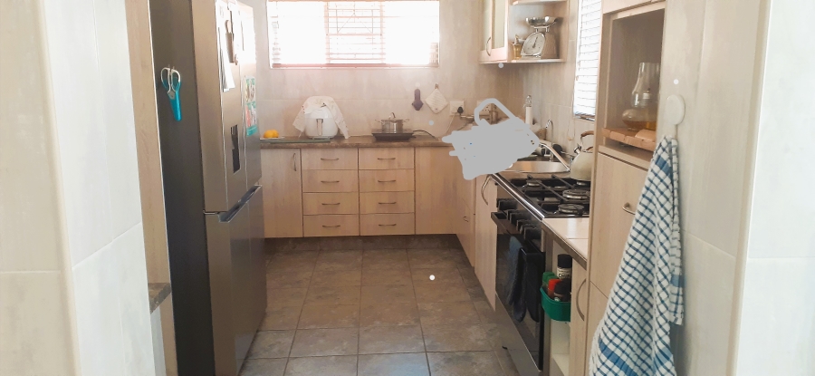 3 Bedroom Property for Sale in Waterval Estate Gauteng